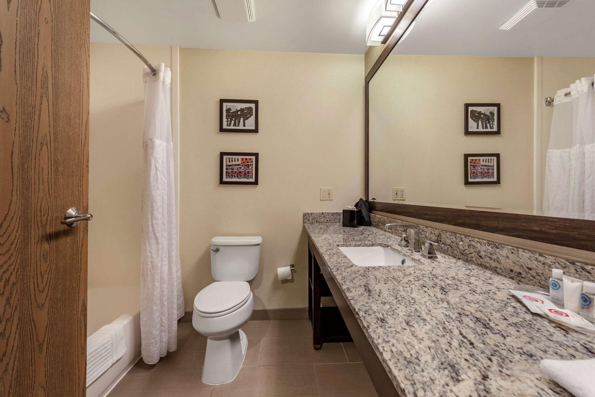 Comfort Suites Mason Near Kings Island Экстерьер фото